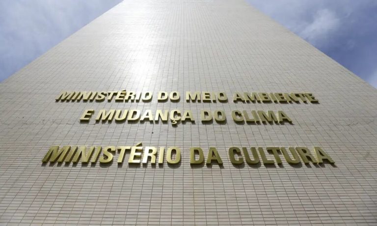 Ministério da Cultura vai lançar concurso público para 99 temporários