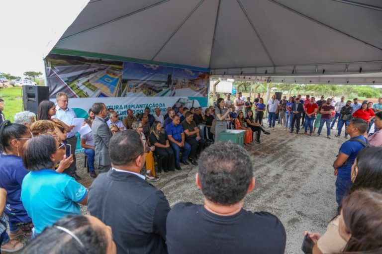 Carlinhos do Mangão autoriza construção de casa abrigo em Novo Gama