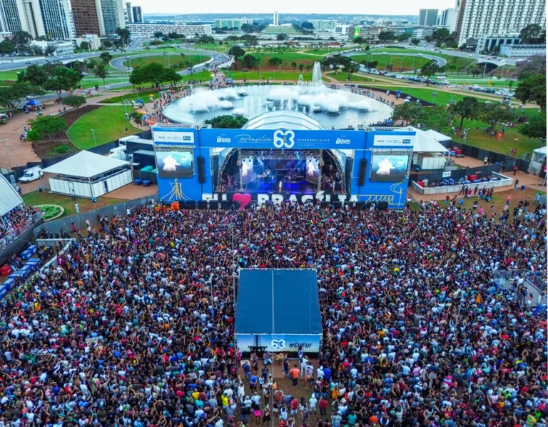 64 anos de Brasília: Zé Vaqueiro e Xand Avião no palco principal