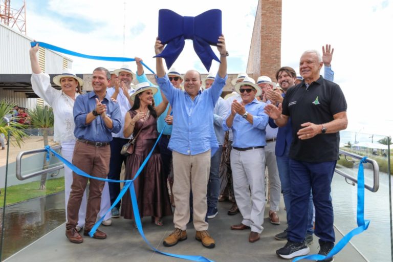 Ibaneis lança Rota das Uvas do DF na abertura da Vinícola Brasília