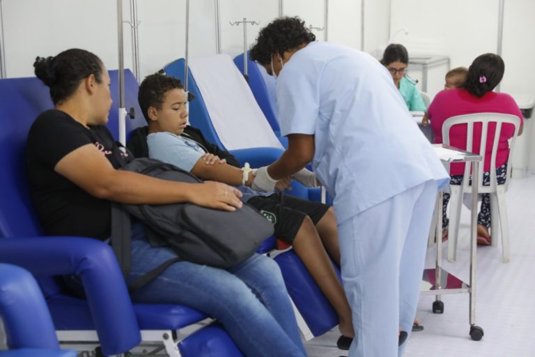 Mais de 5 mil pacientes com dengue atendidos pelas novas tendas no DF