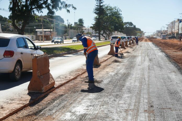 GDF investe cerca de R$ 400 milhões em concretagem de vias e corredores de ônibus