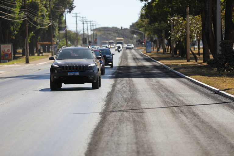 Nova técnica de pavimento asfáltico garante mais segurança a motoristas no Pistão Norte