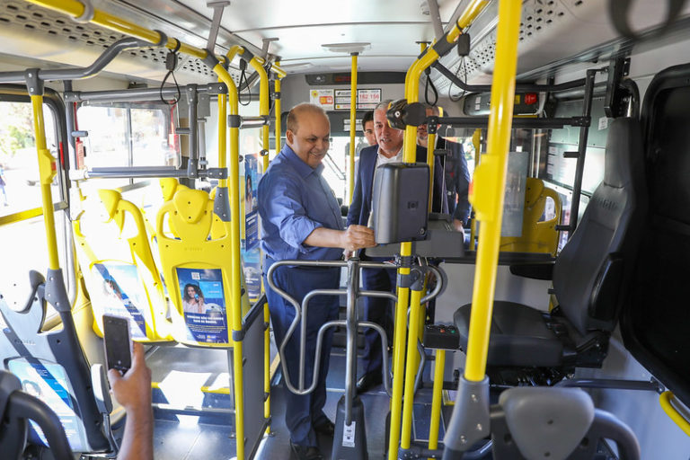 Ibaneis entrega mais 78 novos ônibus equipados com ar-condicionado e se aproxima de renovação completa da frota