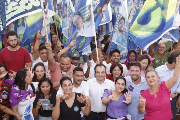 Dra. Zeli reforça apoio a Marcus Vinícius e Waguinho em Valparaíso de Goiás